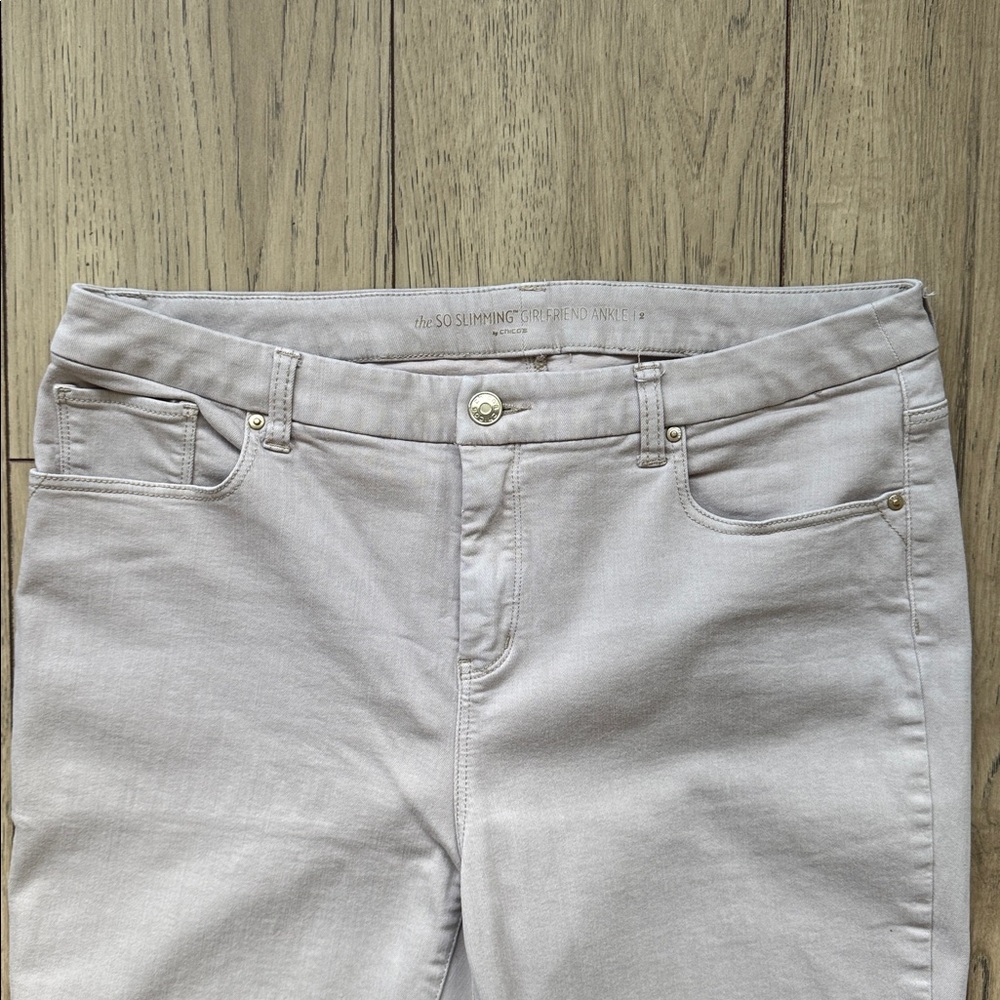 Chico’s So Slimming Girlfriend Ankle Pants Womens Size 2 Light Taupe Tan